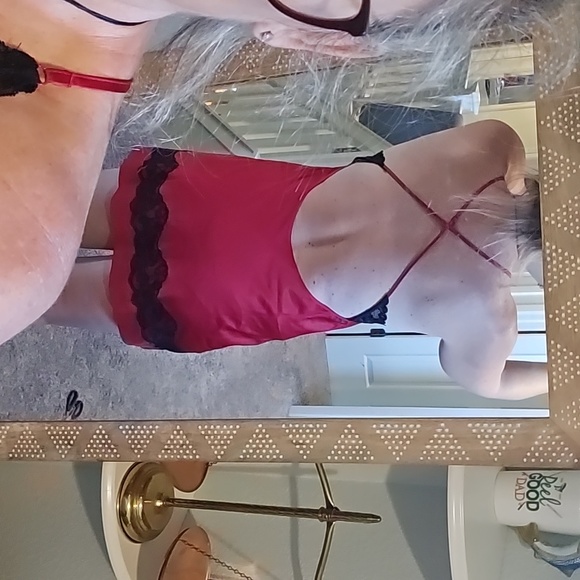 STUNNING JEZEBEL RED BLACK LACE CHEMISE - Picture 3 of 6